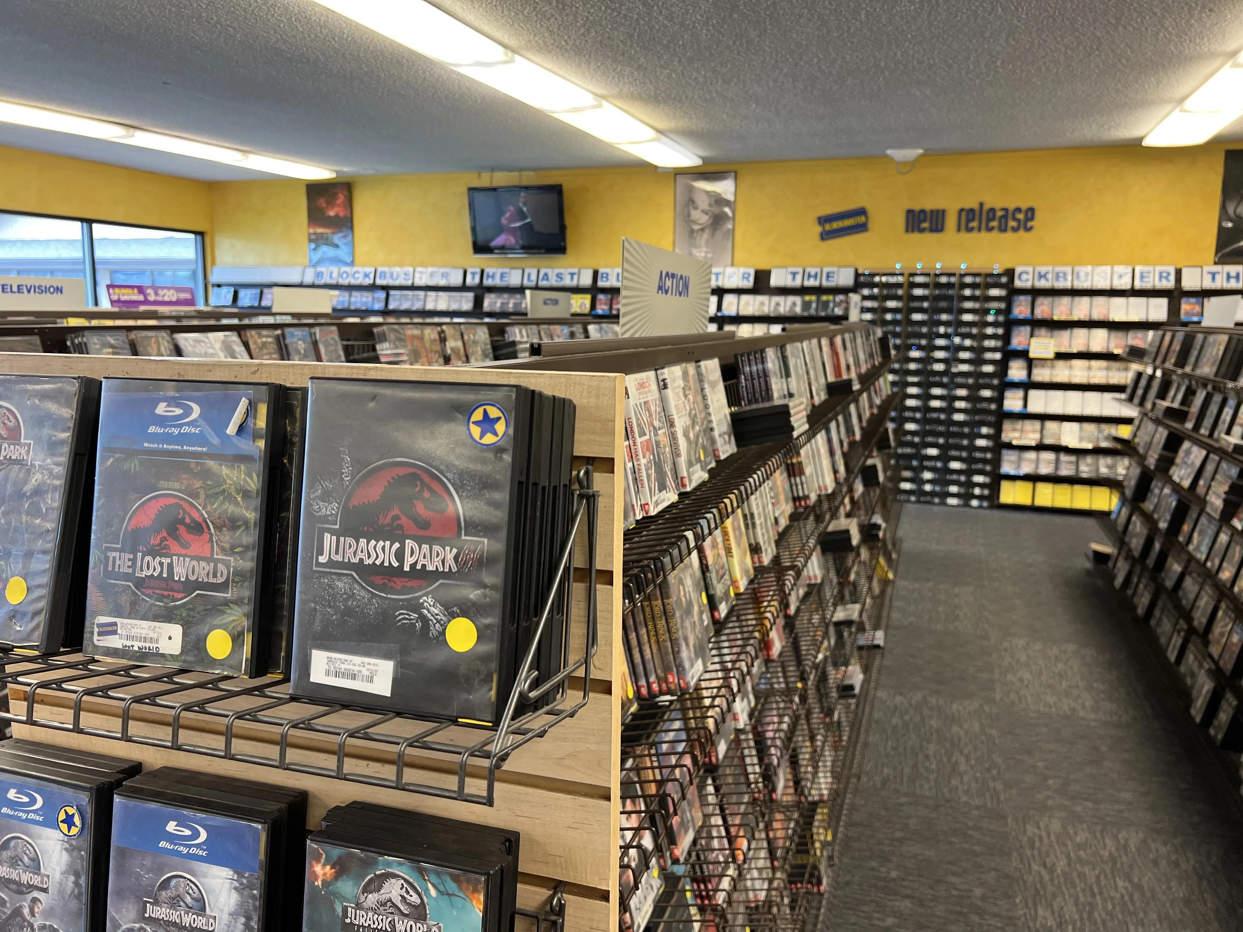 blockbusters video store